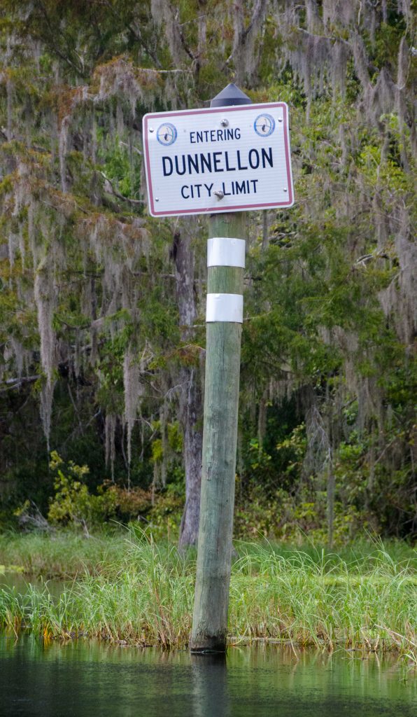 Entering Dunnellon on the Rainbow River